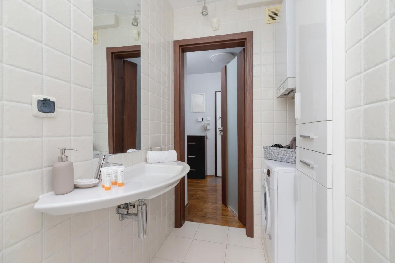 Cracow Skalki Twardowskiego Tyniecka By Noclegi Renters Krasków Eksteriør bilde